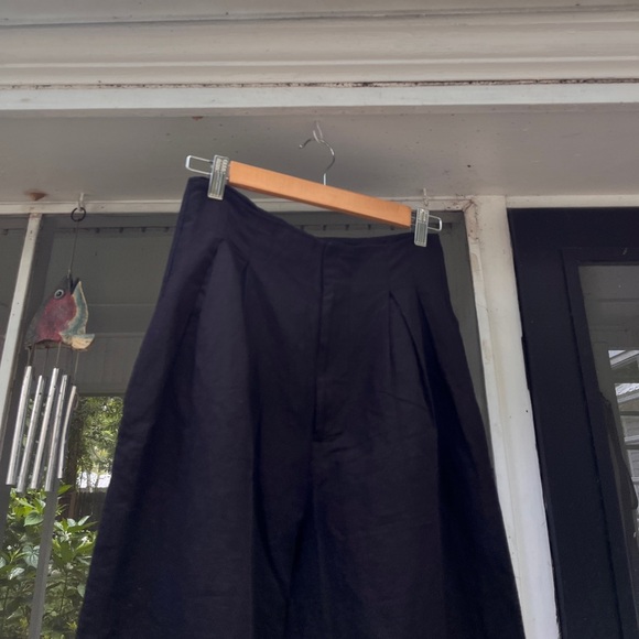 Doen Louvre Pant Black !FIRM!
REPOSHED - never worn, what I paid minus shipping - Picture 3 of 6